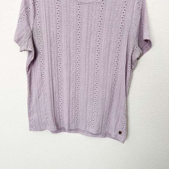 Lavender Short Sleeve Tee - Picture 7 of 10